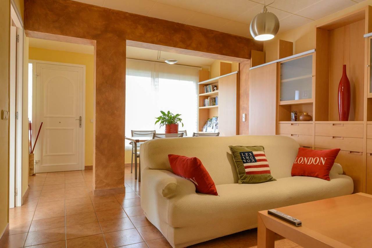 Apartamento "El Lila" - Parking Incluido Olot Bagian luar foto