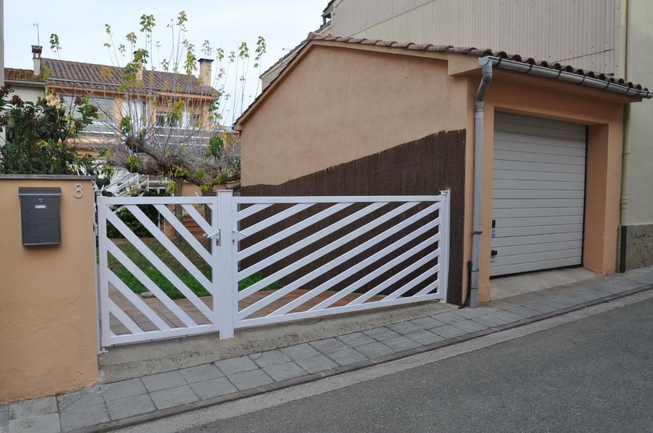 Apartamento "El Lila" - Parking Incluido Olot Bagian luar foto