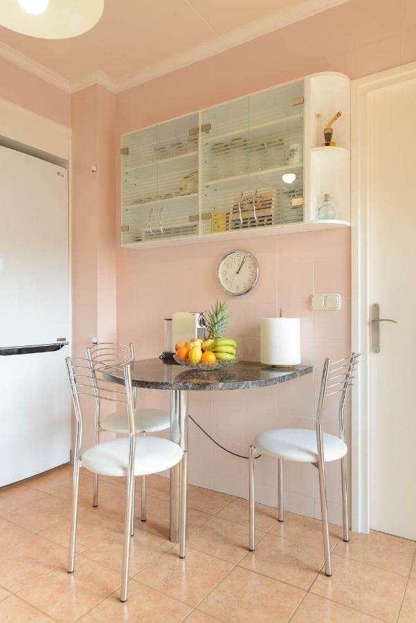 Apartamento "El Lila" - Parking Incluido Olot Bagian luar foto